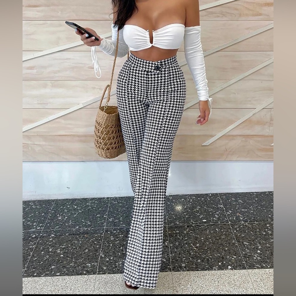 Fashion Nova “Check Back Later” houndstooth black/white pants